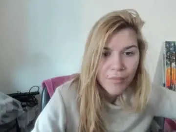 Chaturbate Best Webcam of artsyandcraftsy_