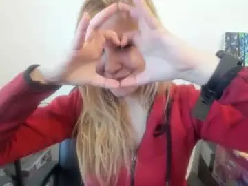 Chaturbate Best live sex cam show of artsyandcraftsy_