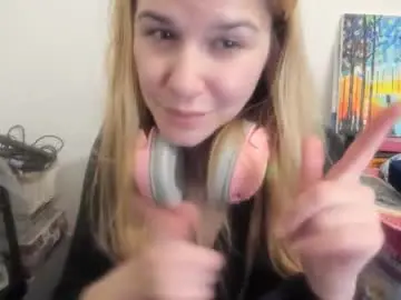 Chaturbate Adult Webcams of artsyandcraftsy_