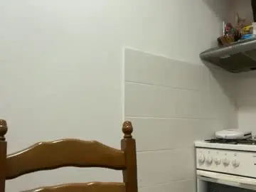 Chaturbate Free Porn Cam of artsyandcraftsy_