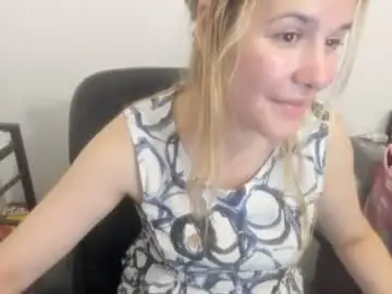 Chaturbate Adult Webcam of artsyandcraftsy_