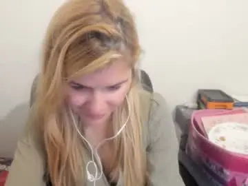 Chaturbate Best Webcam of artsyandcraftsy_