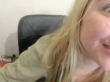 Chaturbate Best live sex cam show of artsyandcraftsy_