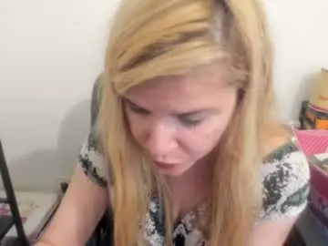 Chaturbate Private Sex Chat of artsyandcraftsy_