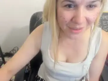 Chaturbate Adult Webcam of artsyandcraftsy_