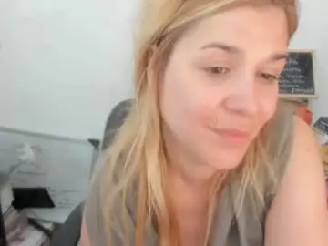Chaturbate Best live sex cam show of artsyandcraftsy_