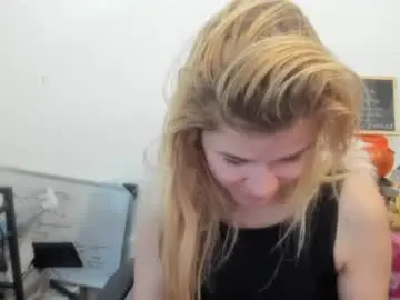 Chaturbate Watch Live Sex Cams of artsyandcraftsy_