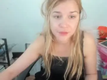 Chaturbate Sex Cam of artsyandcraftsy_