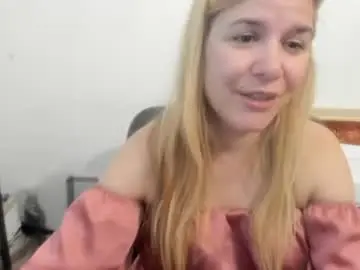 Chaturbate Adult Video Chat of artsyandcraftsy_