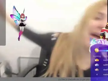 Chaturbate Live Sex Cam of artsyandcraftsy_