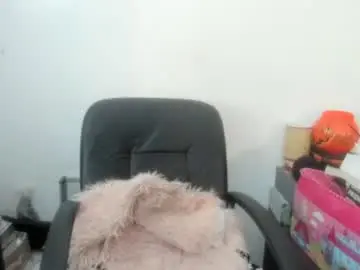 Chaturbate Live Porn of artsyandcraftsy_