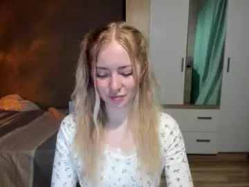 Chaturbate Free Porn Cam of e___lisa