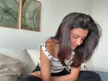 Chaturbate Live Sex of ellelure_