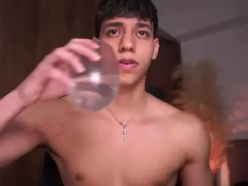 Chaturbate Best live sex cam show of josep_davies