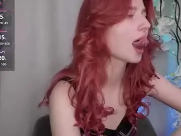 Chaturbate Live Sex Cam of lua__19