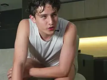 Chaturbate Live Sex of theohawke_