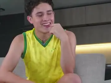 Chaturbate Best live sex cam show of theohawke_