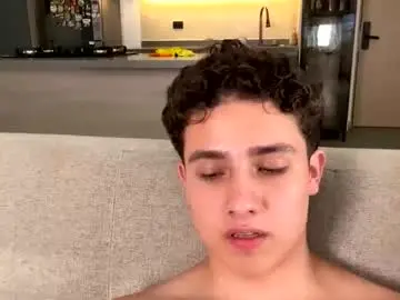 Chaturbate Live Sex Cam of theohawke_