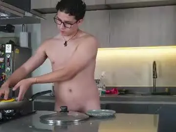 Chaturbate Watch Live Sex Cams of theohawke_