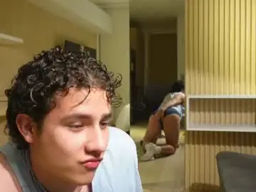 Chaturbate Live Sex of theohawke_