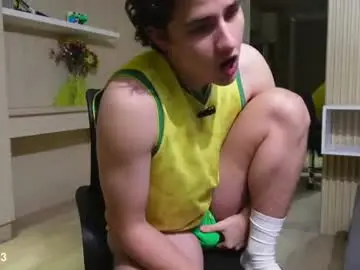 Chaturbate Free Live Porn of theohawke_
