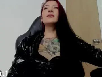 Chaturbate Best live sex cam show of belyswitch