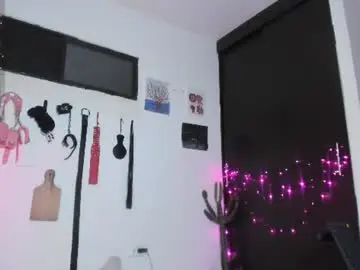 Chaturbate Private Sex Chat of freaky_lia