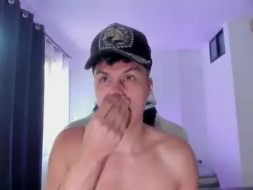 Chaturbate Free Porn Cam of jeyden_camilo