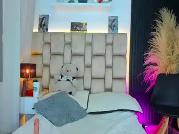 Chaturbate Best live sex cam show of little__sophie18