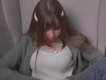 Chaturbate Adult Webcams of louettakarn