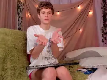 Chaturbate Live Sex Cam of maxim_burn