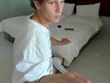 Chaturbate Free Porn Cam of maxim_burn