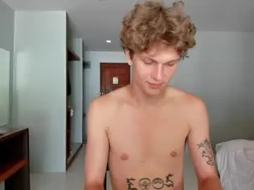 Chaturbate Live Porn of maxim_burn