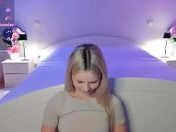 Chaturbate Live Porn of mellina_tey