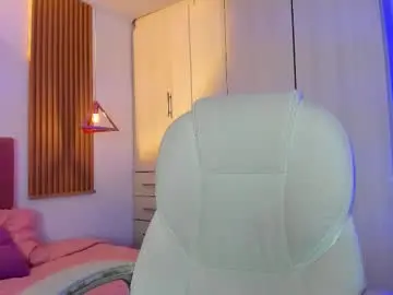 Chaturbate Adult Video Chat of mia_nevaeh