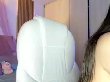 Chaturbate Live Sex of mia_nevaeh