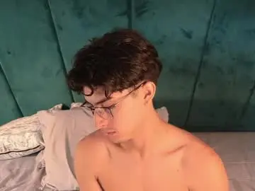 Chaturbate Live Porn of aaron_eze