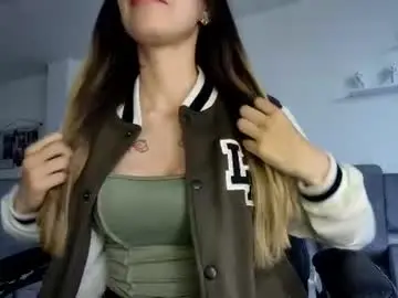 Chaturbate Free Porn Cam of barbie20_