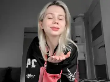 Chaturbate Sex Cam of hi_popsy