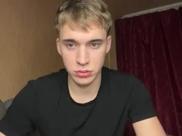 Chaturbate Watch Live Sex Cams of kevin_martin8