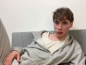 Chaturbate Free Porn Cam of kevin_martin8