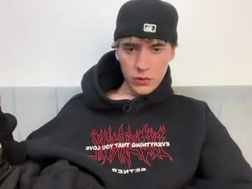 Chaturbate Free Live Porn of kevin_martin8
