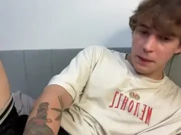 Chaturbate Sex Cam of kevin_martin8