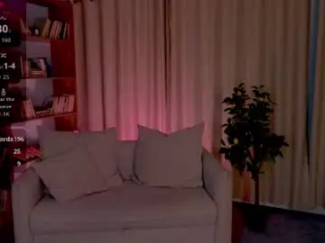 Chaturbate Nude Webcam of oliviabr0wn