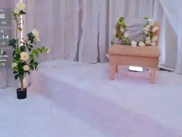 Chaturbate Live Sex Cam of oliviabr0wn