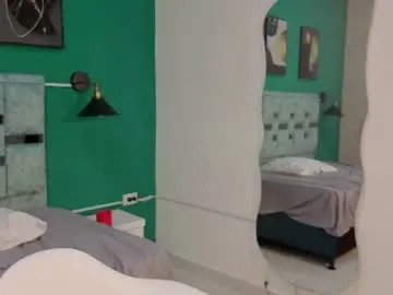 Chaturbate Best live sex cam show of abella_lovv