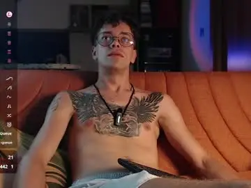 Chaturbate Live Sex Cam of william_henry_a