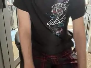 Chaturbate Live Porn of monmonfloof