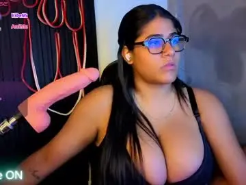 Chaturbate Live Sex Cam of rubi_bigboobs