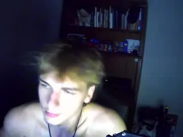 Chaturbate Live Sex Cam of thevincegray